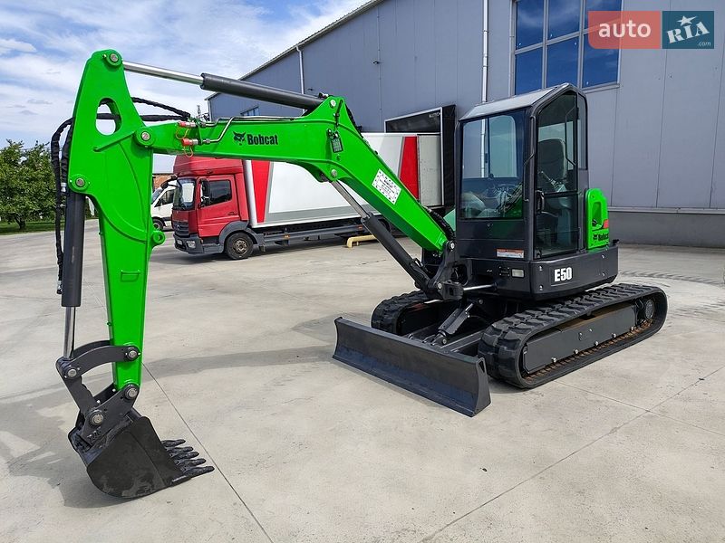 Миниэкскаватор Bobcat E 2018 в Ровно