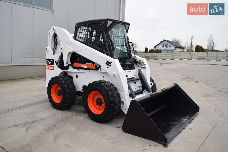 Bobcat S250