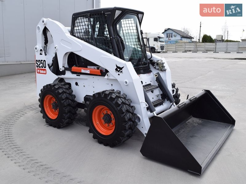 Bobcat S250