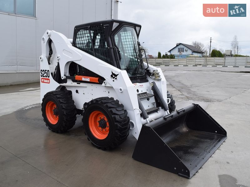 Bobcat S250
