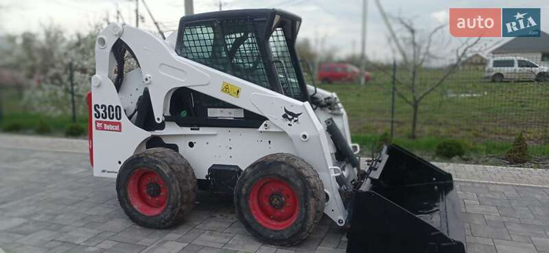 Bobcat S300