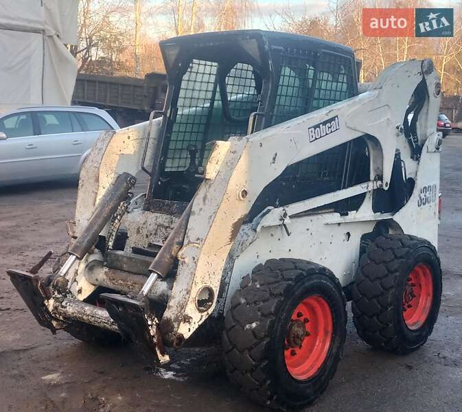 Bobcat S330