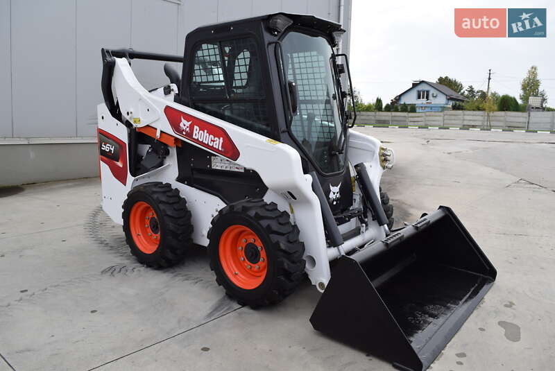Минипогрузчик Bobcat S64