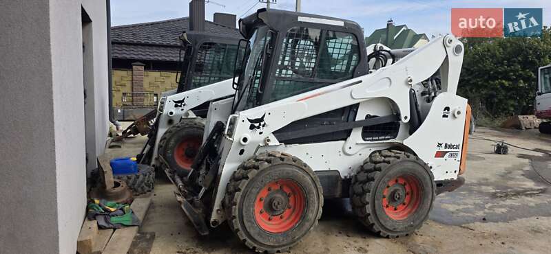 Минипогрузчик Bobcat S750