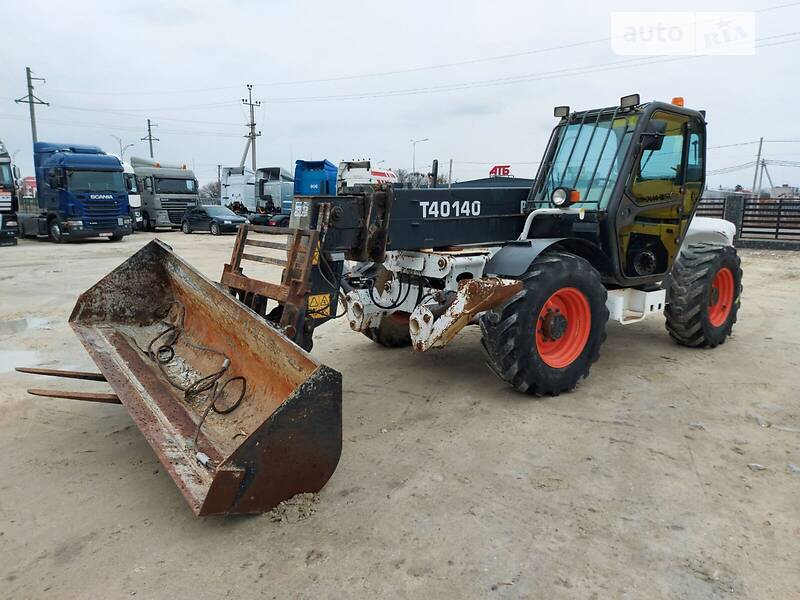 Bobcat T40140