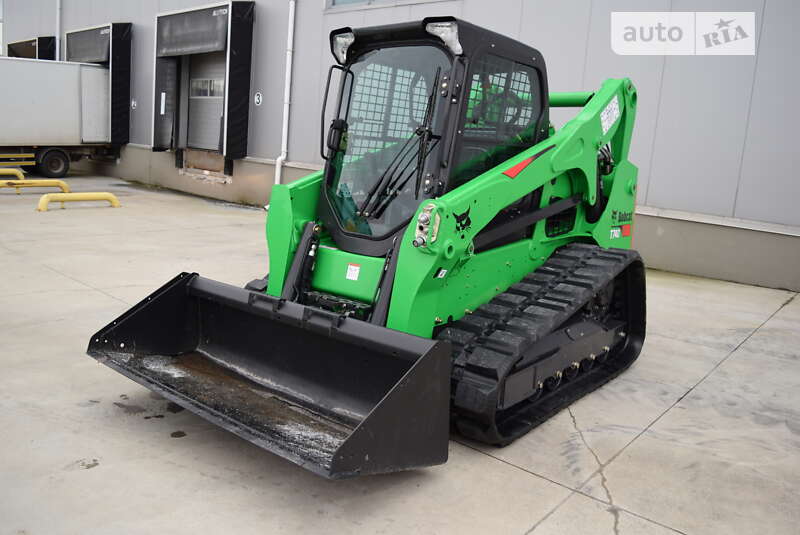 Минипогрузчик Bobcat T740