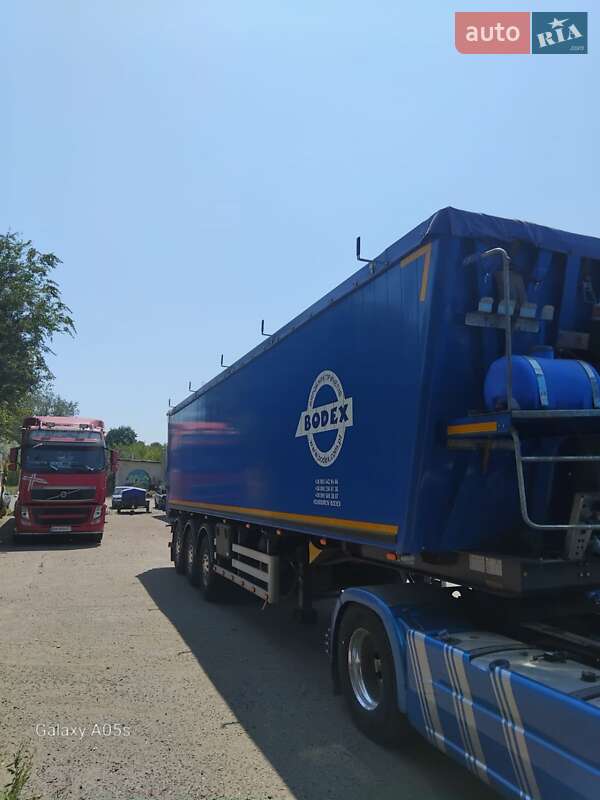 Самосвал полуприцеп Bodex KIS 3B
