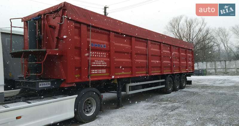 Зерновоз - полуприцеп Bodex KIS 3W-A