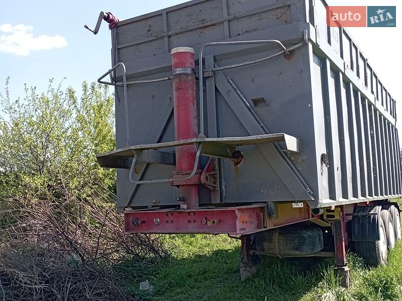 Самосвал полуприцеп Bodex KIS