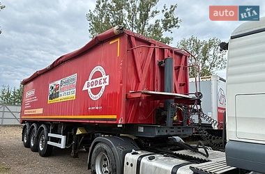 Самосвал полуприцеп Bodex KIS 2013 в Долине