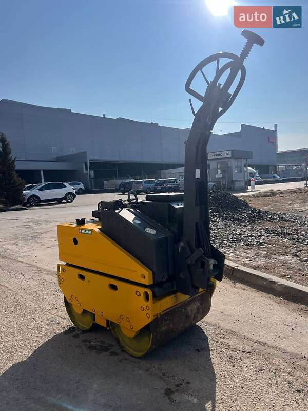 Дорожный каток Bomag BW