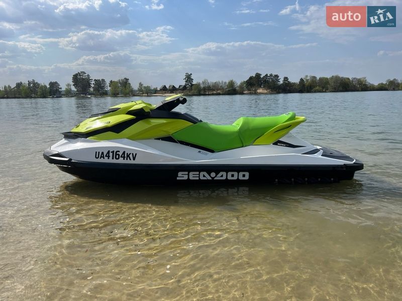 Гидроцикл спортивный BRP GTI