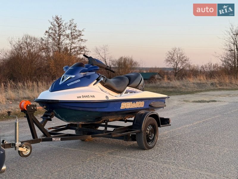 Водний транспорт BRP GTX