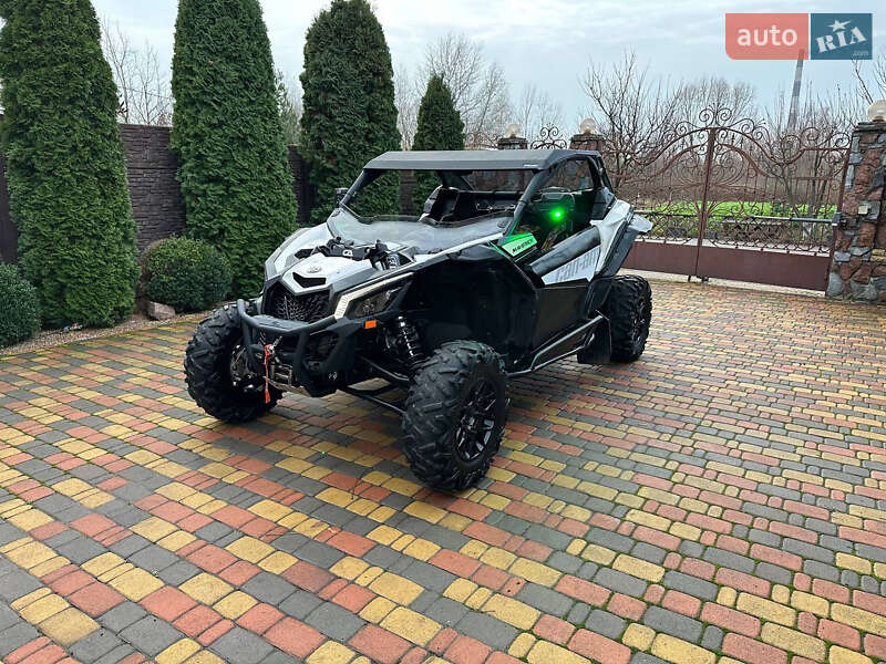 Квадроцикл  утилитарный BRP Maverick X3