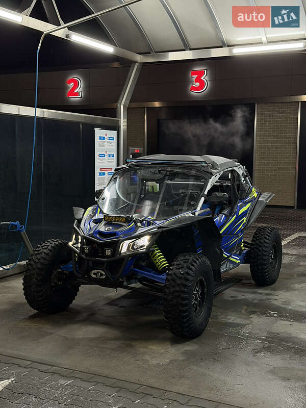 Квадроцикл утилітарний BRP Maverick X3