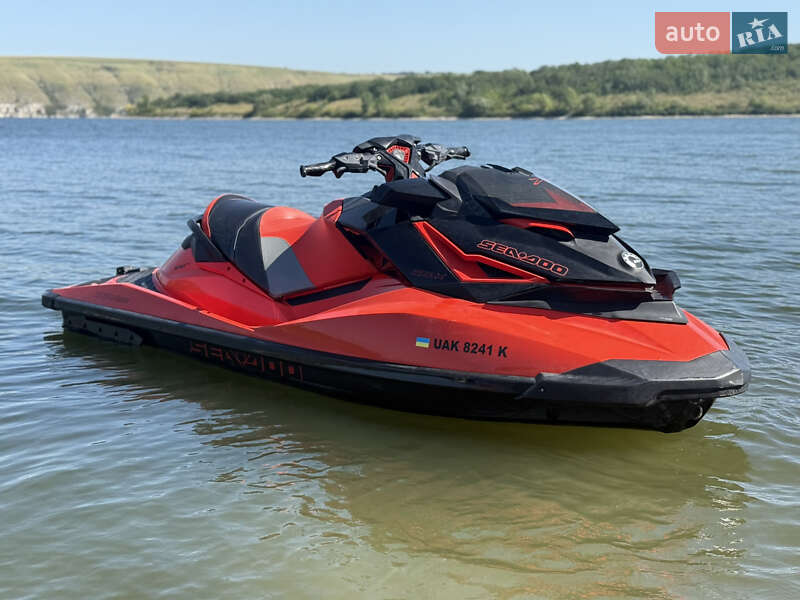 Гидроцикл спортивный BRP RXP-X