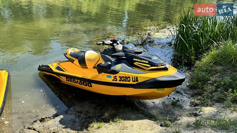 Гидроцикл спортивный BRP RXT-X