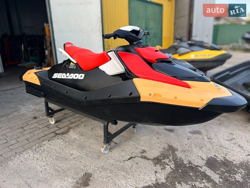Гідроцикл спортивний BRP Spark 2024 в Летичіві