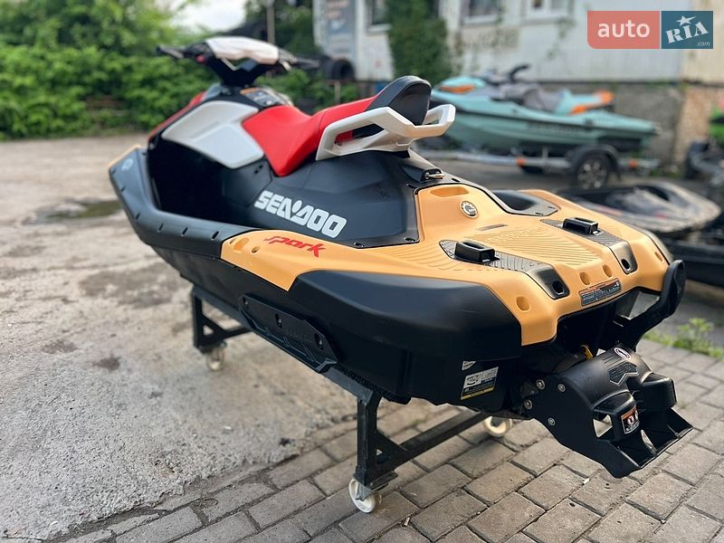 Гідроцикл спортивний BRP Spark 2024 в Летичіві