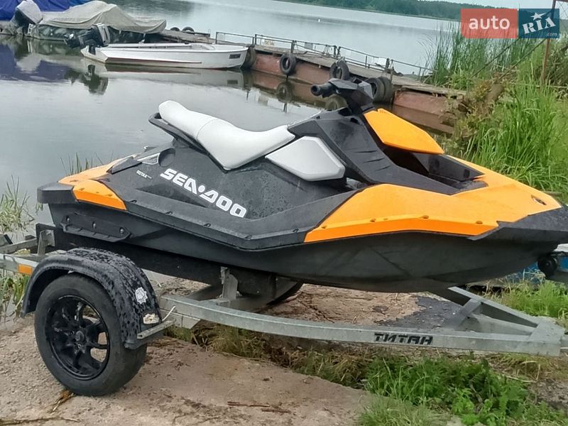 Гідроцикл спортивний BRP Spark 2015 в Житомирі