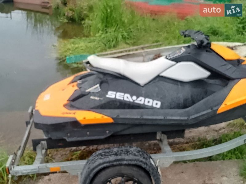 Гідроцикл спортивний BRP Spark 2015 в Житомирі