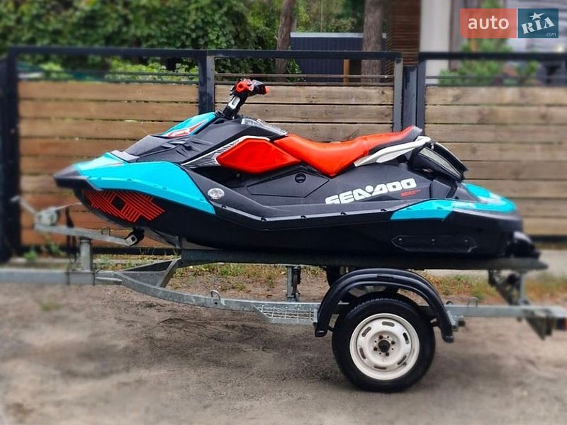 Гідроцикл спортивний BRP Spark 2018 в Смілі