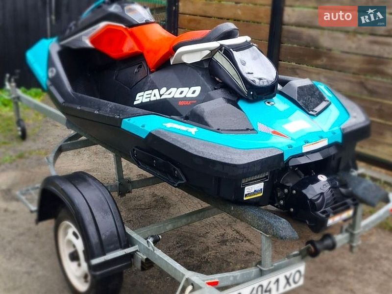 Гідроцикл спортивний BRP Spark 2018 в Смілі