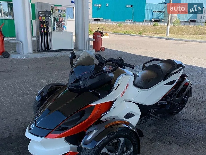 BRP Spyder 2014