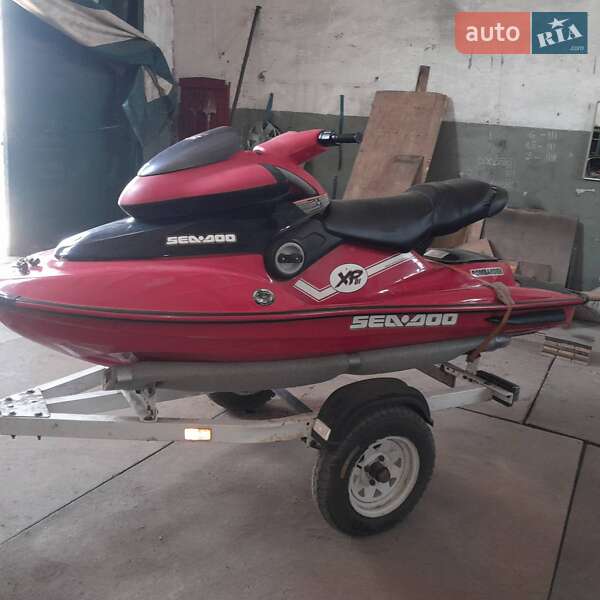 Водний транспорт BRP XP