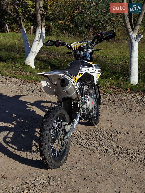 Мотоцикл Внедорожный (Enduro) BSE S1