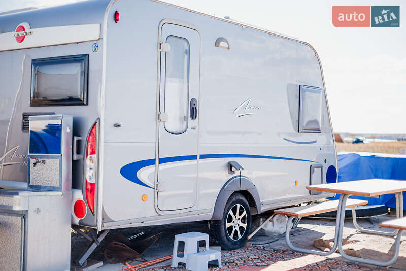 Buerstner Averso Premium