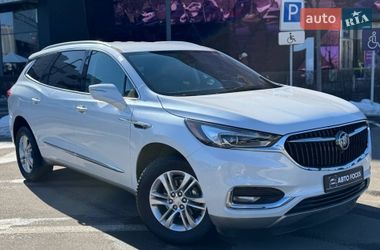 Buick Enclave  2020
