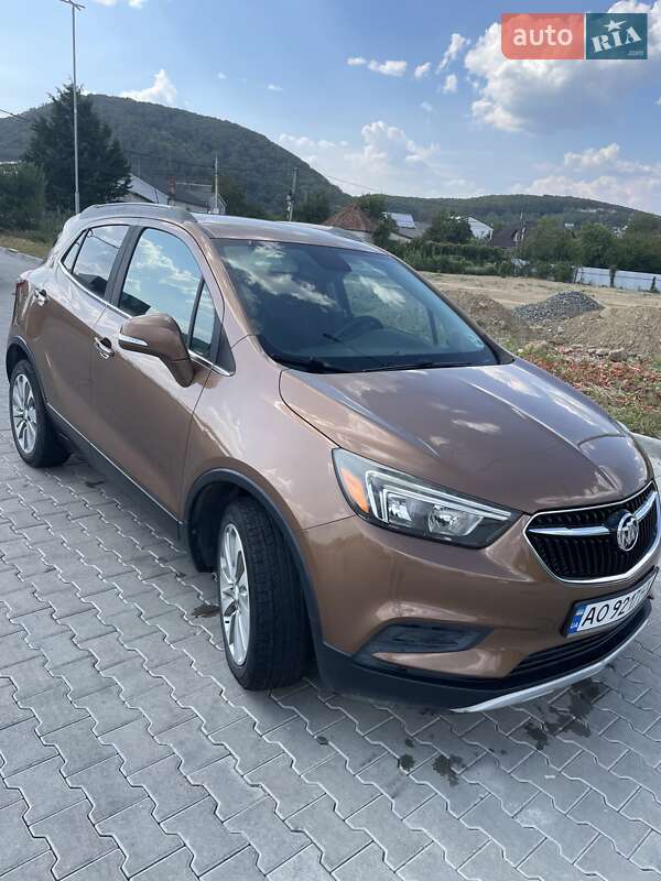 Позашляховик / Кросовер Buick Encore