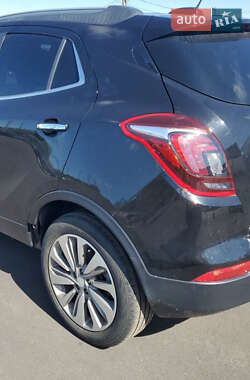 Buick Encore preferred 2 2018