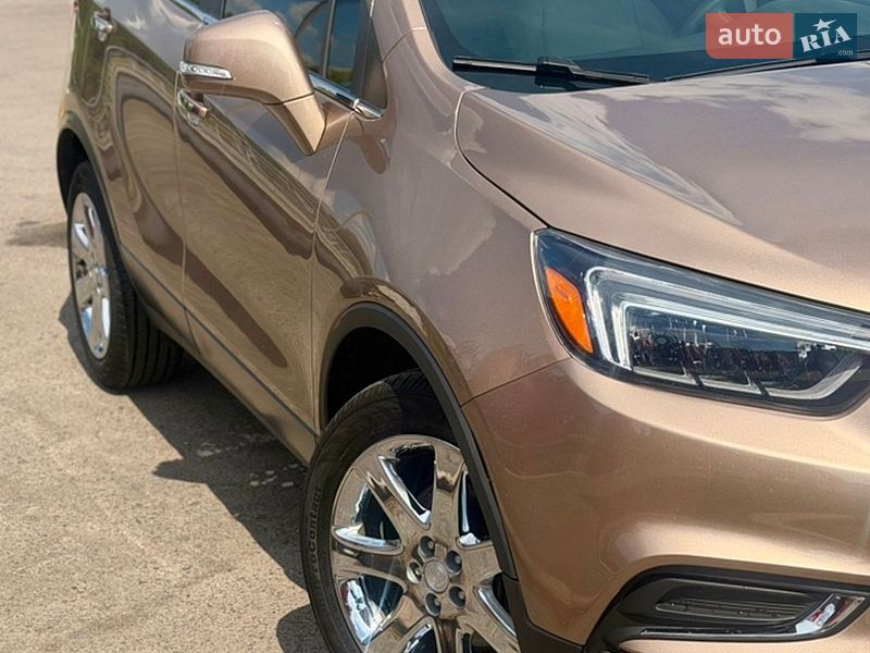 Внедорожник / Кроссовер Buick Encore 2019 в Киеве
