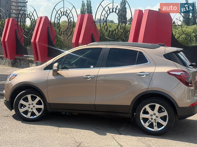 Внедорожник / Кроссовер Buick Encore 2019 в Киеве