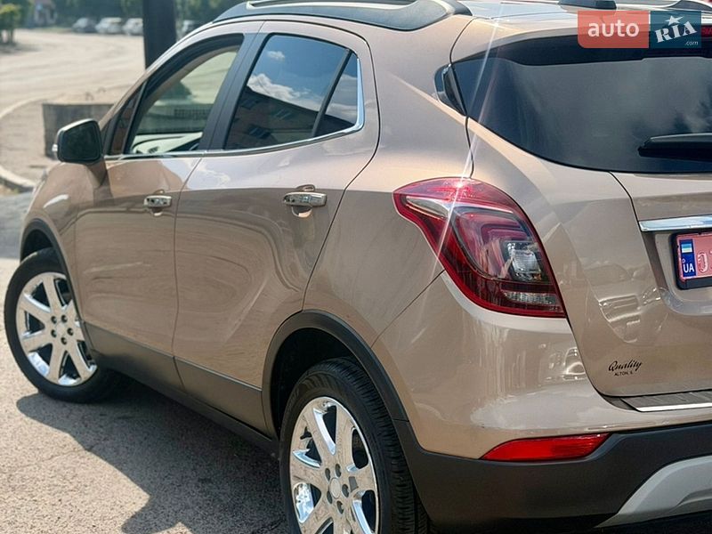 Внедорожник / Кроссовер Buick Encore 2019 в Киеве