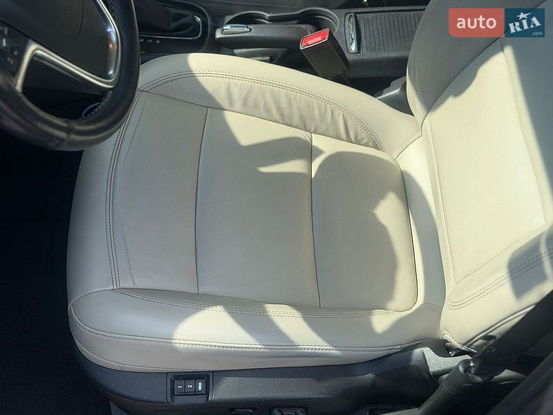 Внедорожник / Кроссовер Buick Encore 2019 в Киеве