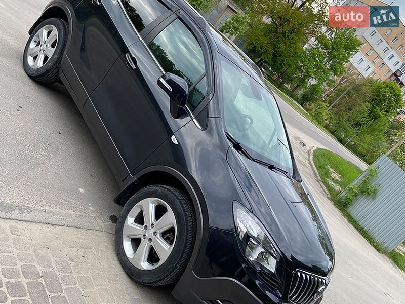 Внедорожник / Кроссовер Buick Encore 2015 в Новояворовске