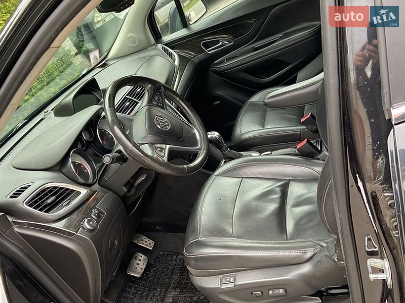 Внедорожник / Кроссовер Buick Encore 2015 в Новояворовске