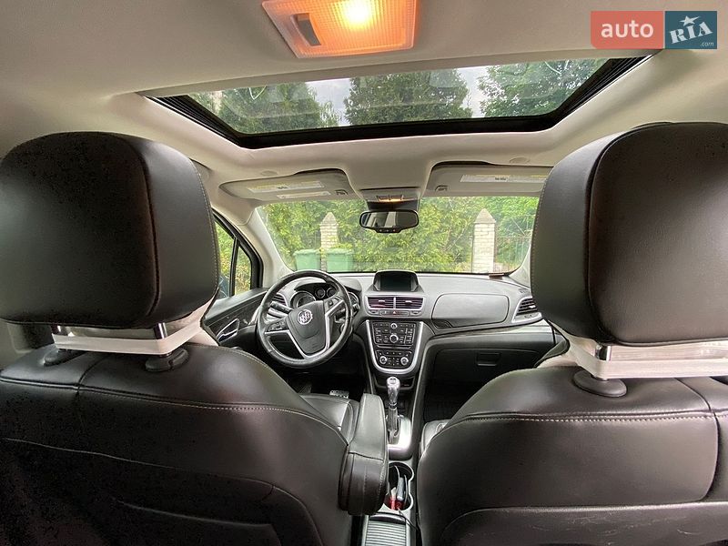 Внедорожник / Кроссовер Buick Encore 2015 в Новояворовске