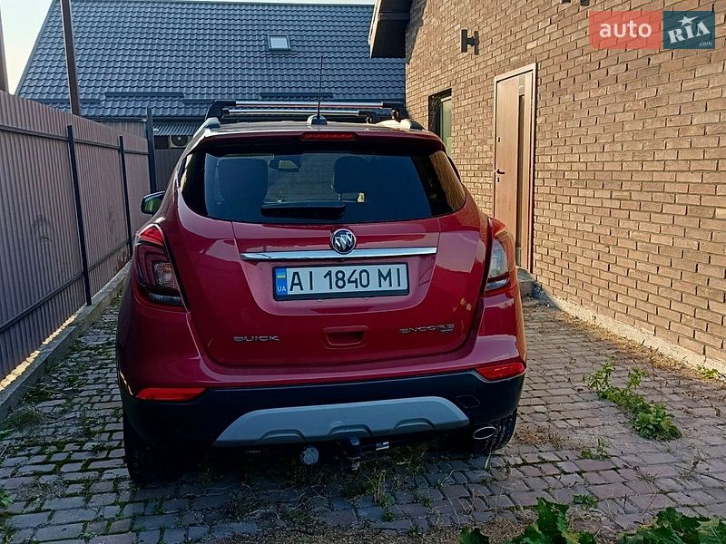 Хэтчбек Buick Encore 2017 в Новоселках