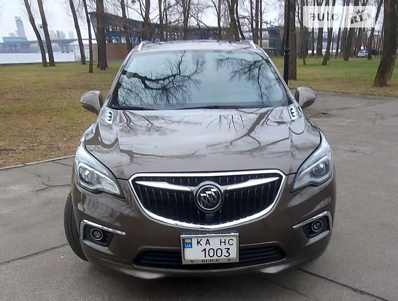 Позашляховик / Кросовер Buick Envision