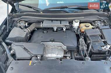 Buick Envision  2020