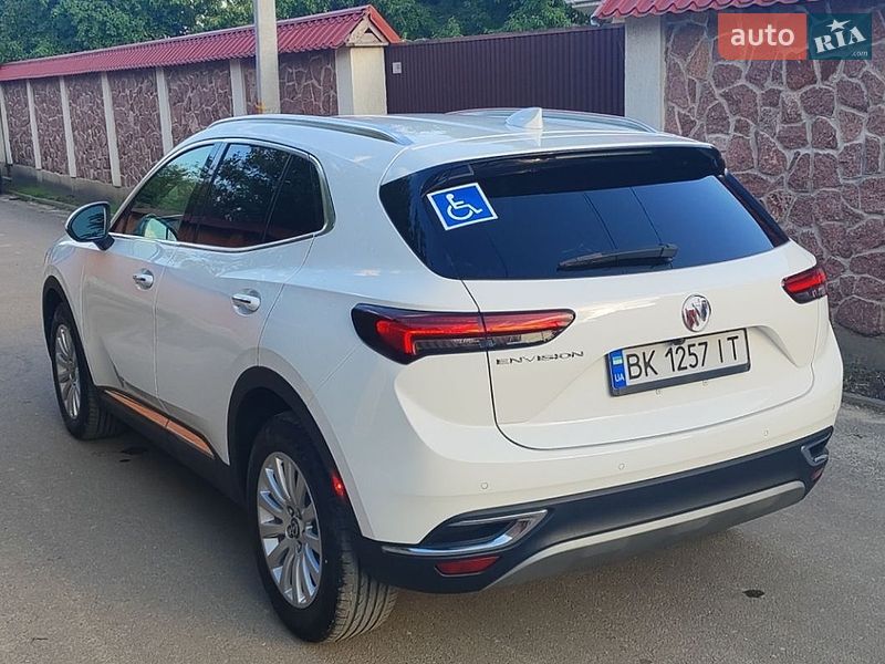 Внедорожник / Кроссовер Buick Envision 2021 в Вишневом