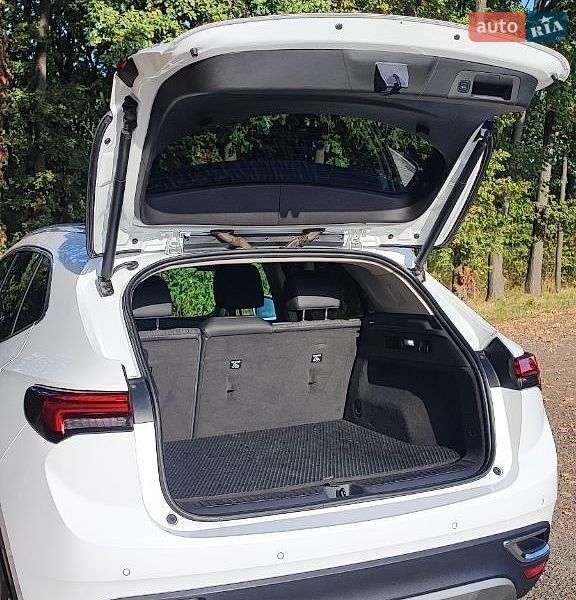 Внедорожник / Кроссовер Buick Envision 2021 в Вишневом