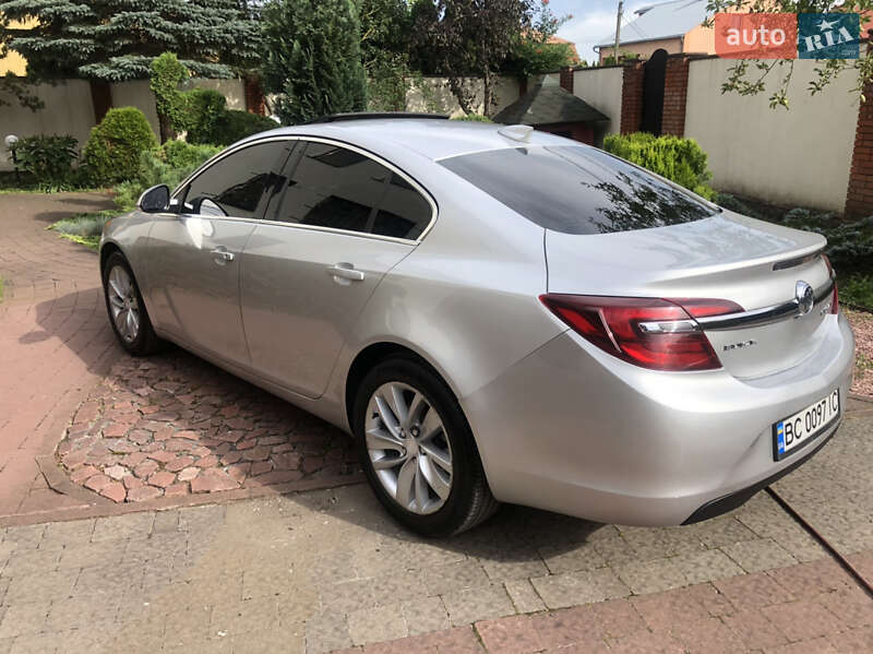 Седан Buick Regal 2014 в Львове