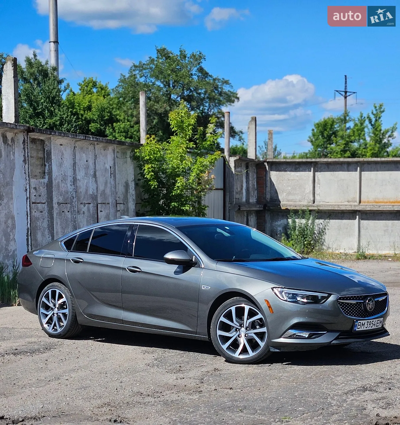 Buick Regal 2018 VIN W04GP6SX3K1011704 фото оголошення 4 з 28