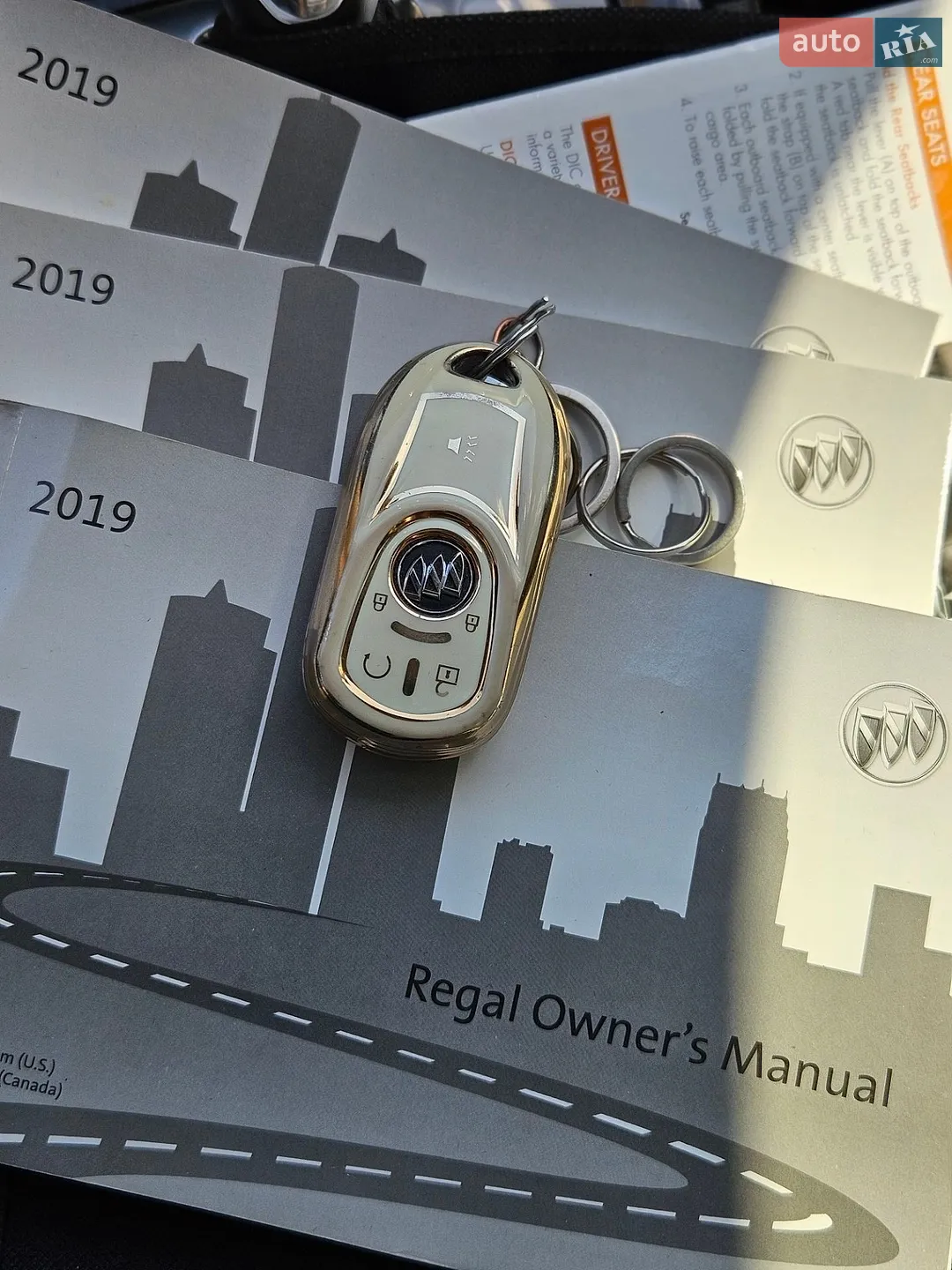 Buick Regal 2018 VIN W04GP6SX3K1011704 фото оголошення 23 з 28