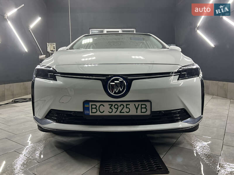 Buick Velite 6